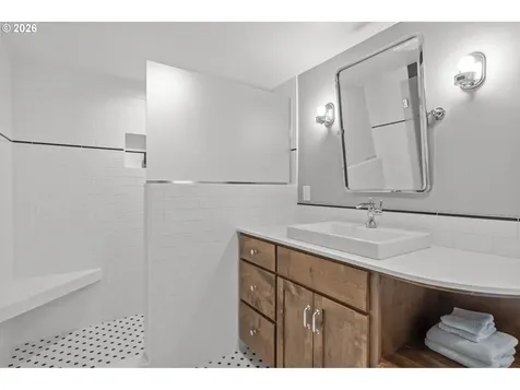 3217 NE 32nd Avenue Portland OR 97212