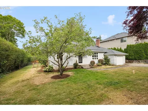 4127 SW 52nd Avenue Portland OR 97221