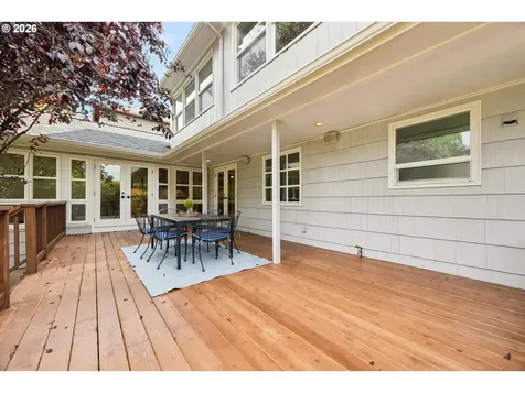 4127 SW 52nd Avenue Portland OR 97221