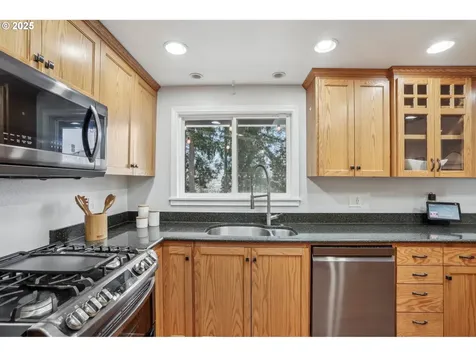 16160 Hunter Avenue Oregon City OR 97045