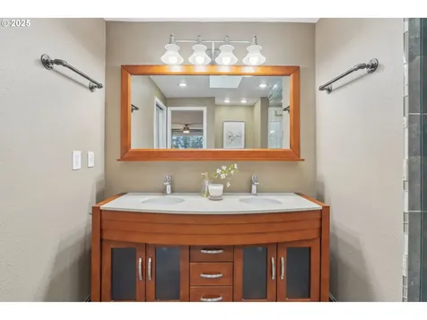 16160 Hunter Avenue Oregon City OR 97045
