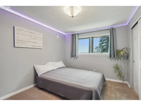 16160 Hunter Avenue Oregon City OR 97045