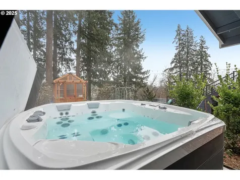 16160 Hunter Avenue Oregon City OR 97045