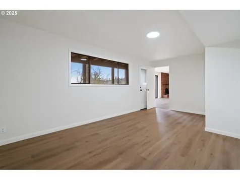 136 Del Prado Street Lake Oswego OR 97035