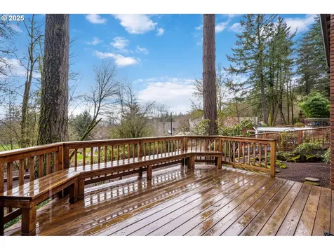 136 Del Prado Street Lake Oswego OR 97035