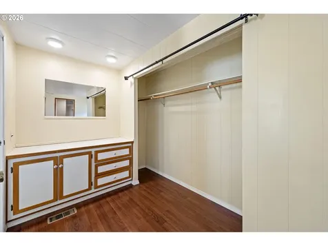 34956 Seavey Loop Road Eugene OR 97405