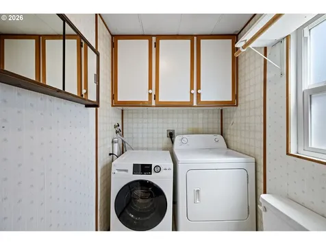 34956 Seavey Loop Road Eugene OR 97405