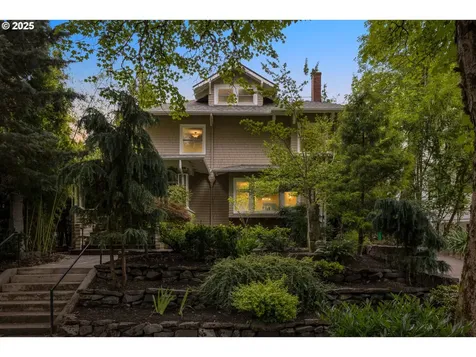612 SE 16th Avenue Portland OR 97214