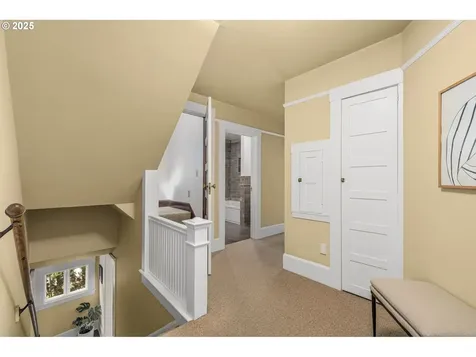 612 SE 16th Avenue Portland OR 97214
