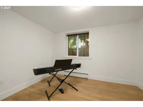 612 SE 16th Avenue Portland OR 97214