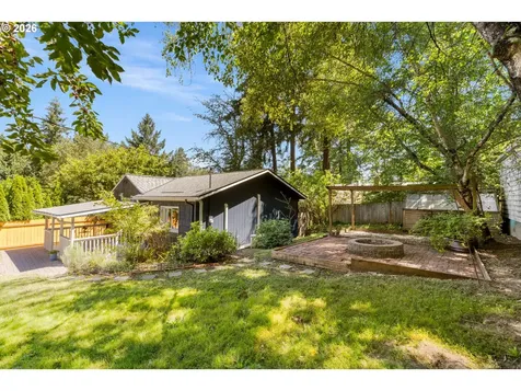 9106 SW Capitol Highway Portland OR 97219