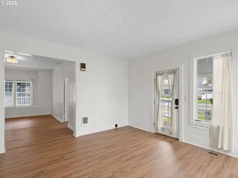 204 S Main Street Newberg OR 97132