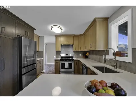 33093 Conser Place Tangent OR 97389