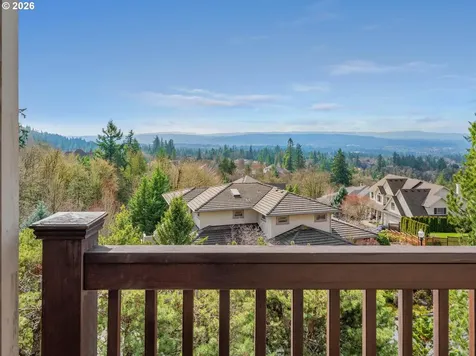 1815 NW Rosefinch Lane Portland OR 97229