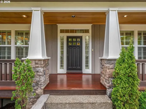 1815 NW Rosefinch Lane Portland OR 97229