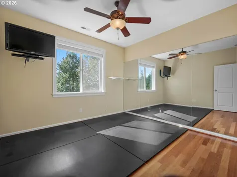 1815 NW Rosefinch Lane Portland OR 97229