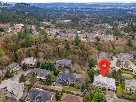 1815 NW Rosefinch Lane Portland OR 97229