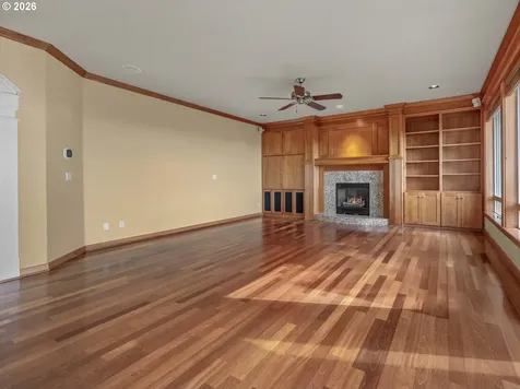 1815 NW Rosefinch Lane Portland OR 97229