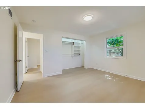 450 NE 103rd Avenue Portland OR 97220