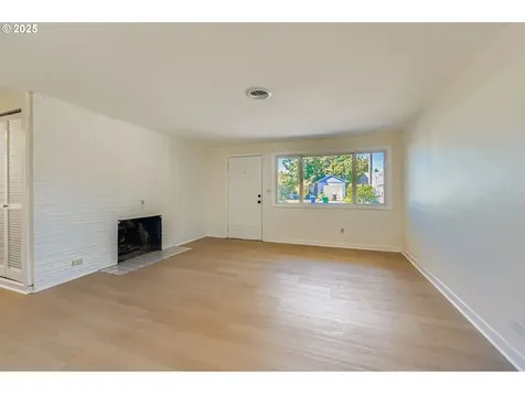 450 NE 103rd Avenue Portland OR 97220