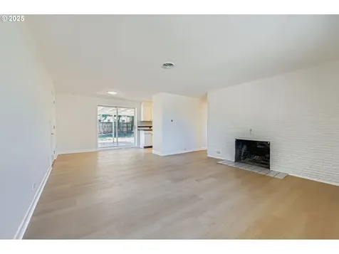450 NE 103rd Avenue Portland OR 97220