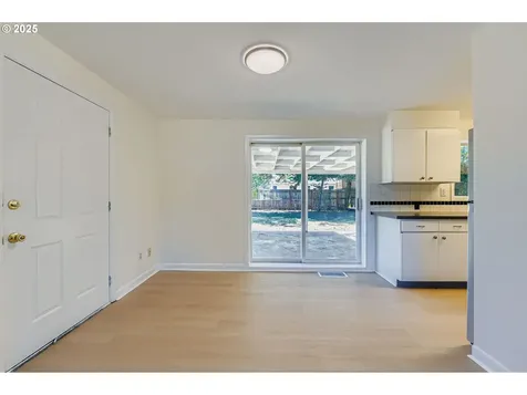 450 NE 103rd Avenue Portland OR 97220