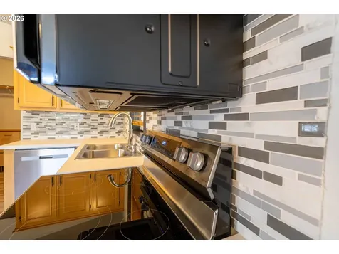 2601 NE Jack London Street Corvallis OR 97330
