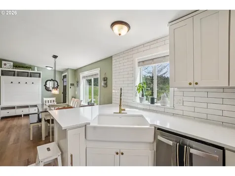 19285 S Lyons Road Oregon City OR 97045