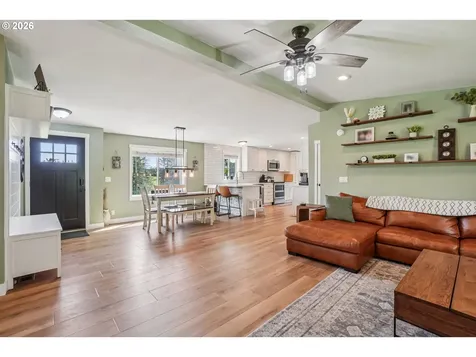 19285 S Lyons Road Oregon City OR 97045