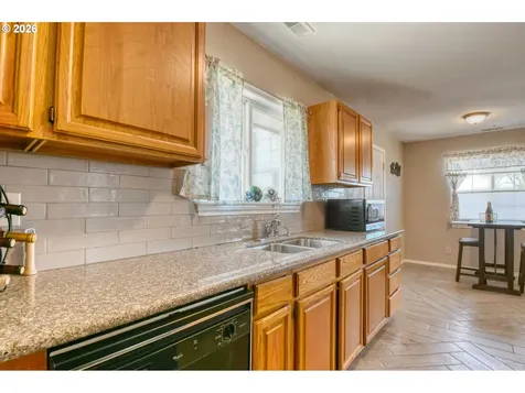 808 SE 6th Street Pendleton OR 97801