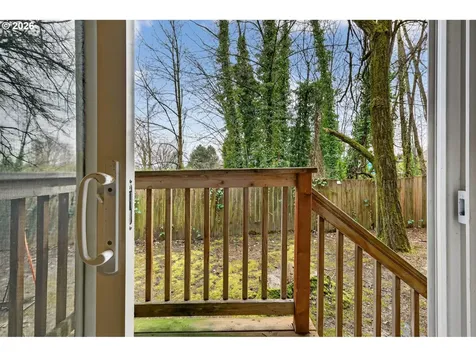 4934 SW 1st Avenue Portland OR 97239