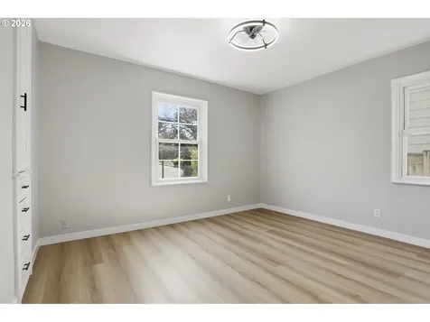 1775 NE Holman Street Portland OR 97211