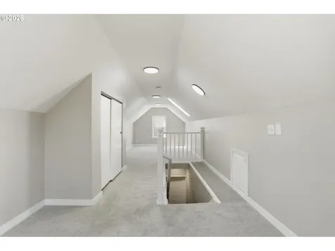 1775 NE Holman Street Portland OR 97211