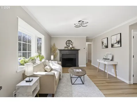 1775 NE Holman Street Portland OR 97211