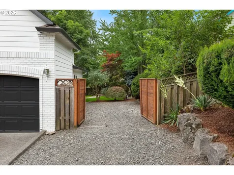 12084 SE Sovereign Drive Happy Valley OR 97086