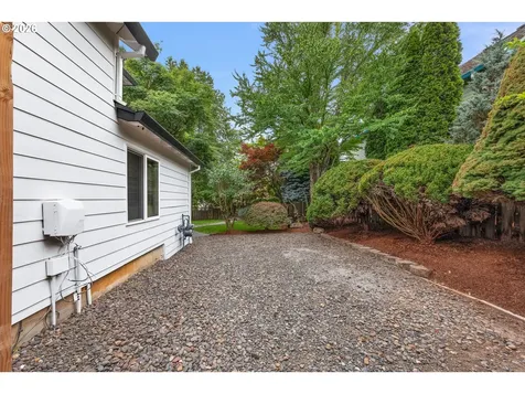 12084 SE Sovereign Drive Happy Valley OR 97086