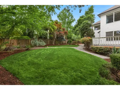 12084 SE Sovereign Drive Happy Valley OR 97086