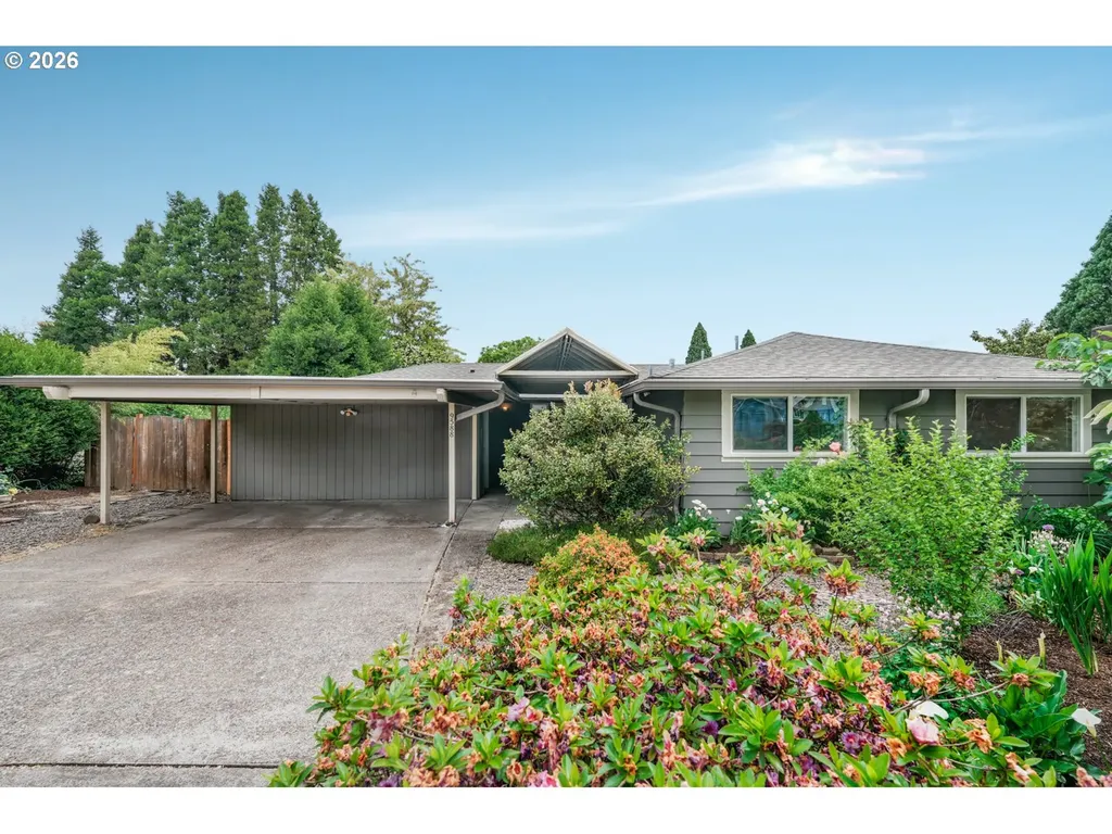 9588 SW Frewing Court Portland OR 97223