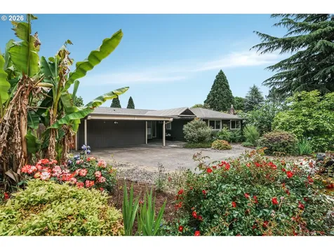 9588 SW Frewing Court Portland OR 97223