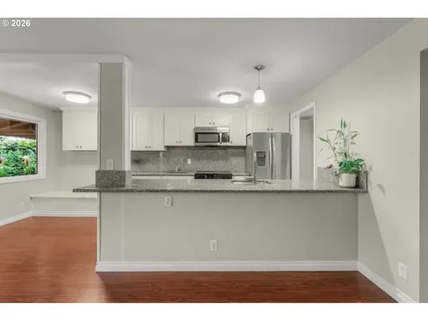 9588 SW Frewing Court Portland OR 97223