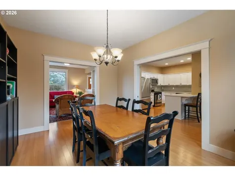 5727 NE Tillamook Street Portland OR 97213