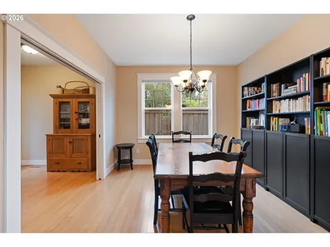5727 NE Tillamook Street Portland OR 97213