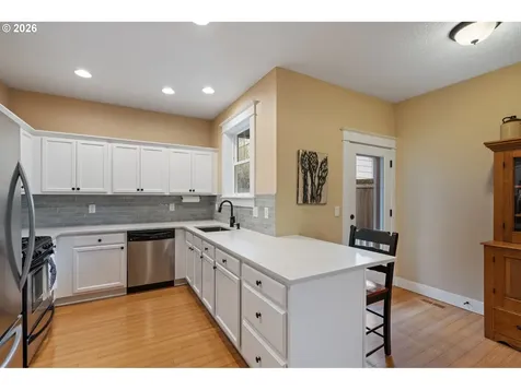5727 NE Tillamook Street Portland OR 97213