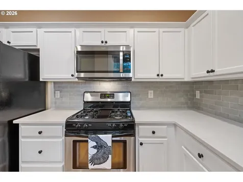 5727 NE Tillamook Street Portland OR 97213