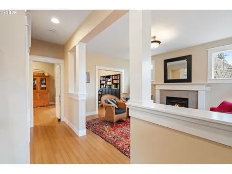 5727 NE Tillamook Street Portland OR 97213