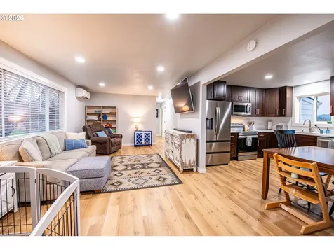 28500 Gimpl Hill Road Eugene OR 97402