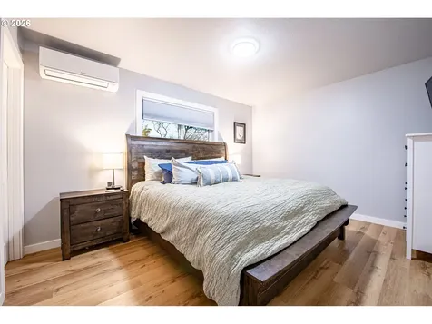 28500 Gimpl Hill Road Eugene OR 97402