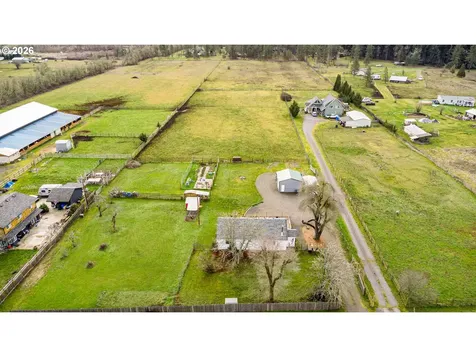 28500 Gimpl Hill Road Eugene OR 97402