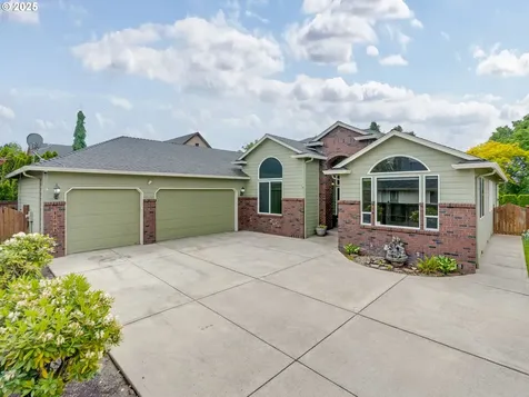 12003 NW 25th Court Vancouver WA 98685