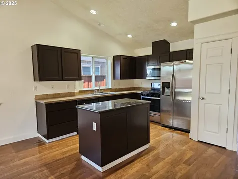 4422 Wildcherry Court SE Salem OR 97317